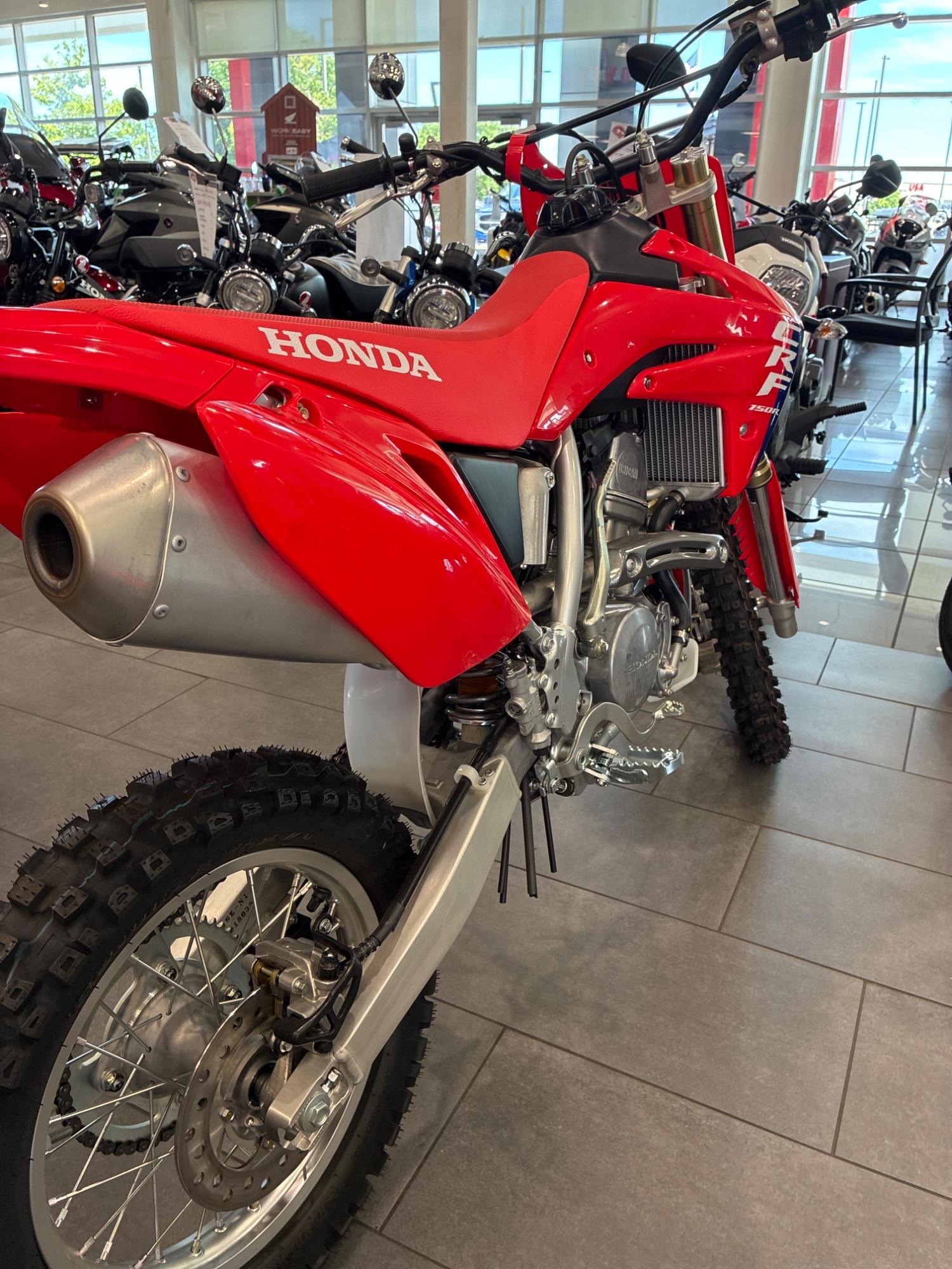 2026 Honda 2026 Honda CRF150RT - thumbnail 2