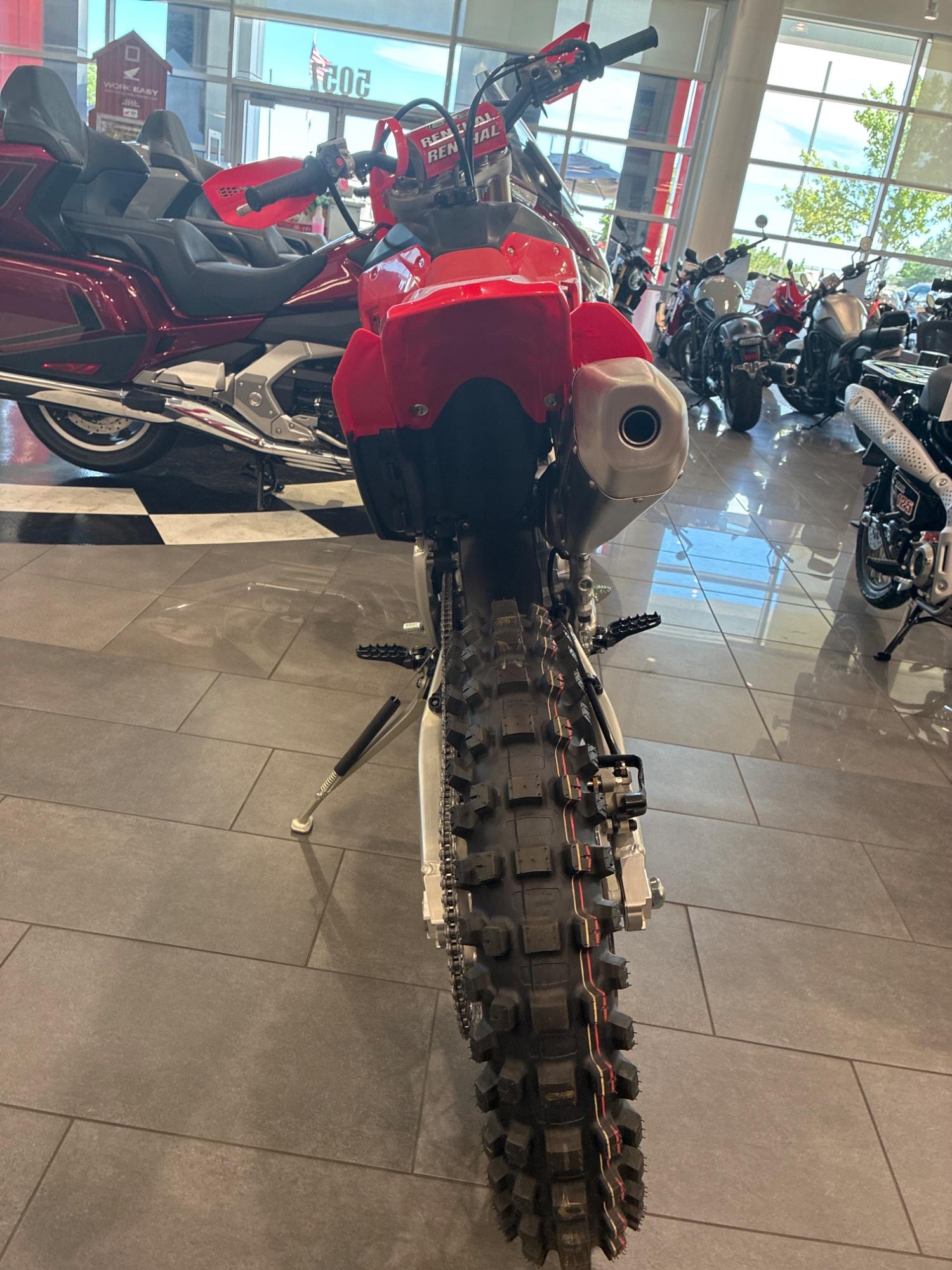 2026 Honda 2026 Honda CRF450RX - thumbnail 3