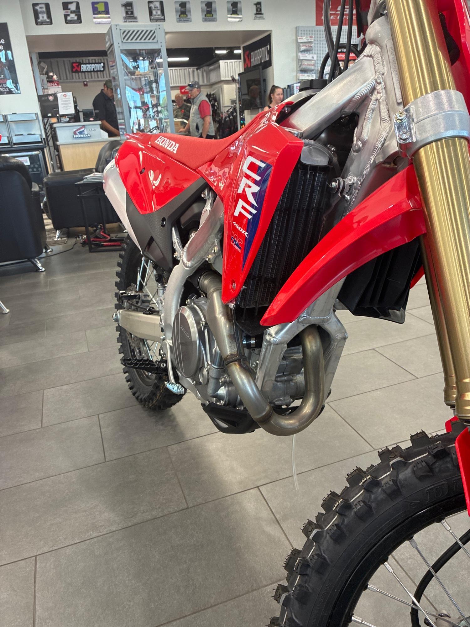 2026 Honda 2026 Honda CRF450R - thumbnail 8