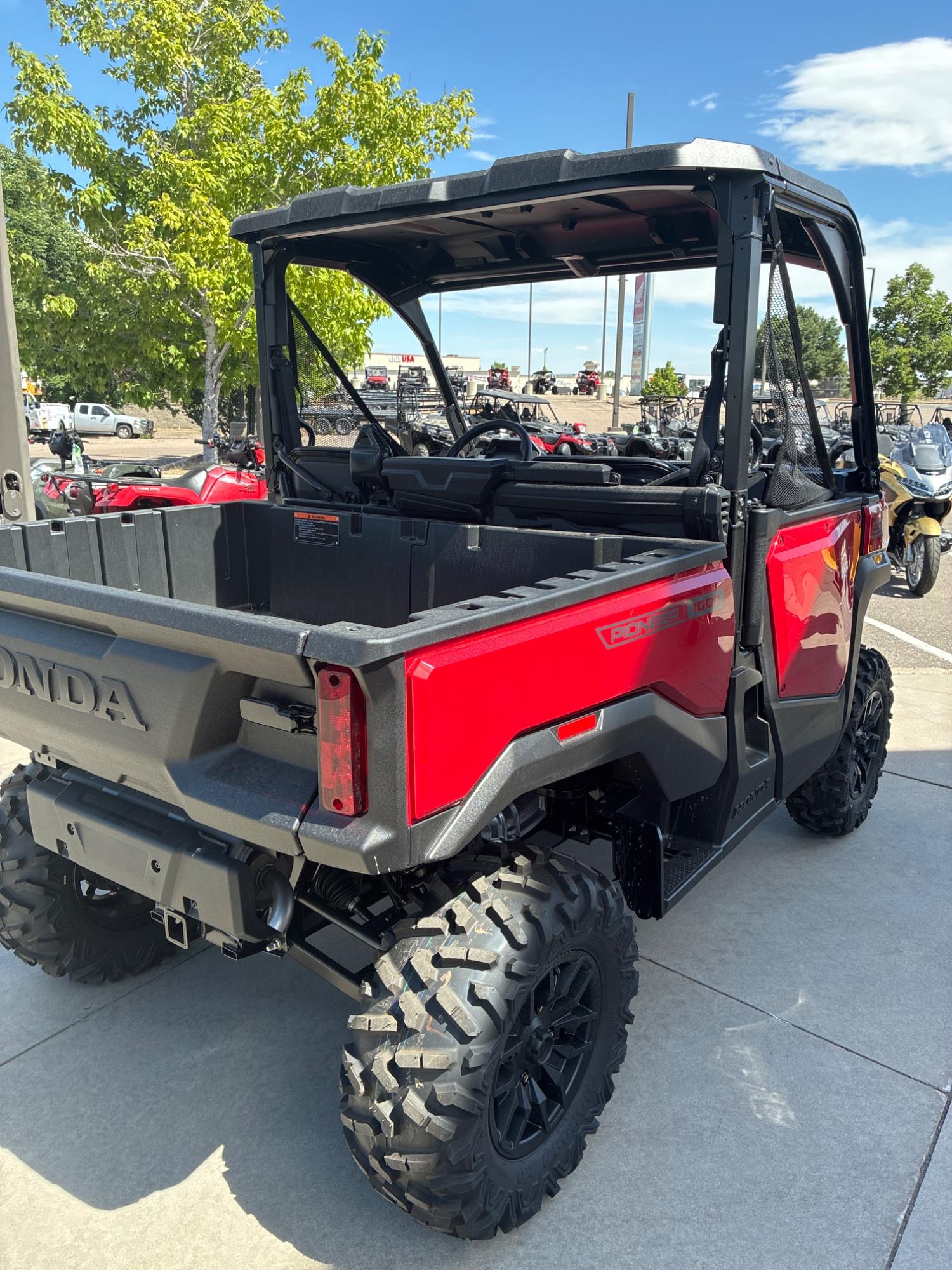2026 Honda 2026 Honda Pioneer 1000 - thumbnail 6
