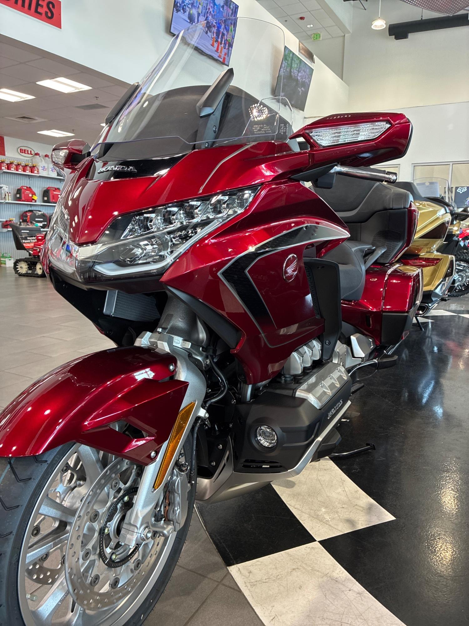 2026 Honda 2026 Honda Gold Wing Tour - thumbnail 6