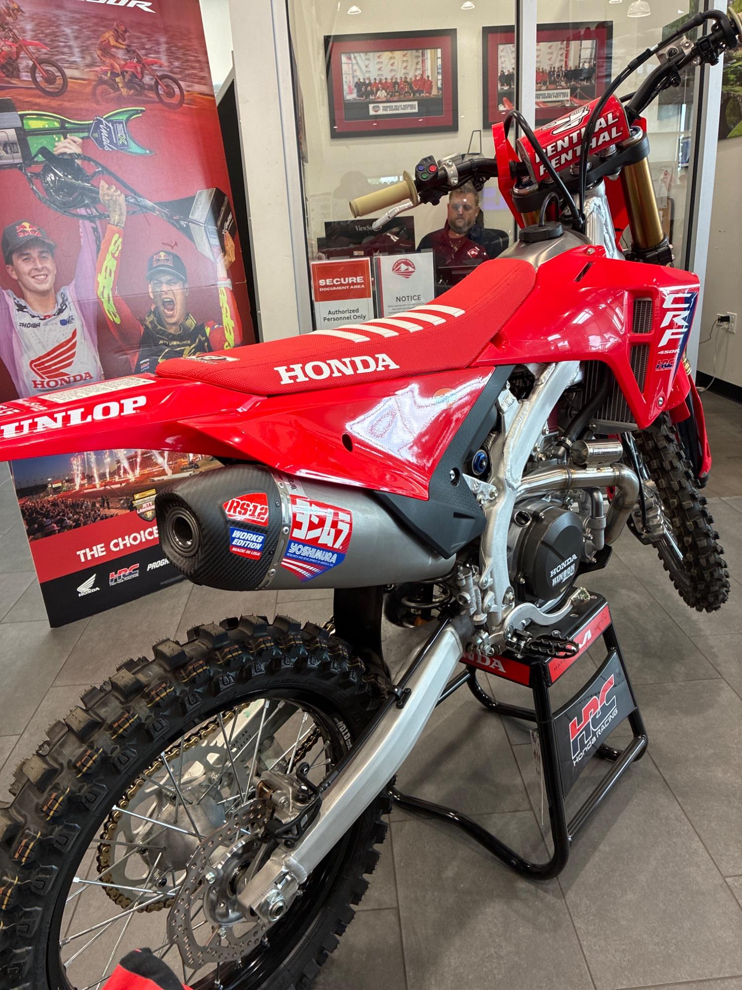 2026 Honda 2026 Honda CRF450RWET - thumbnail 2