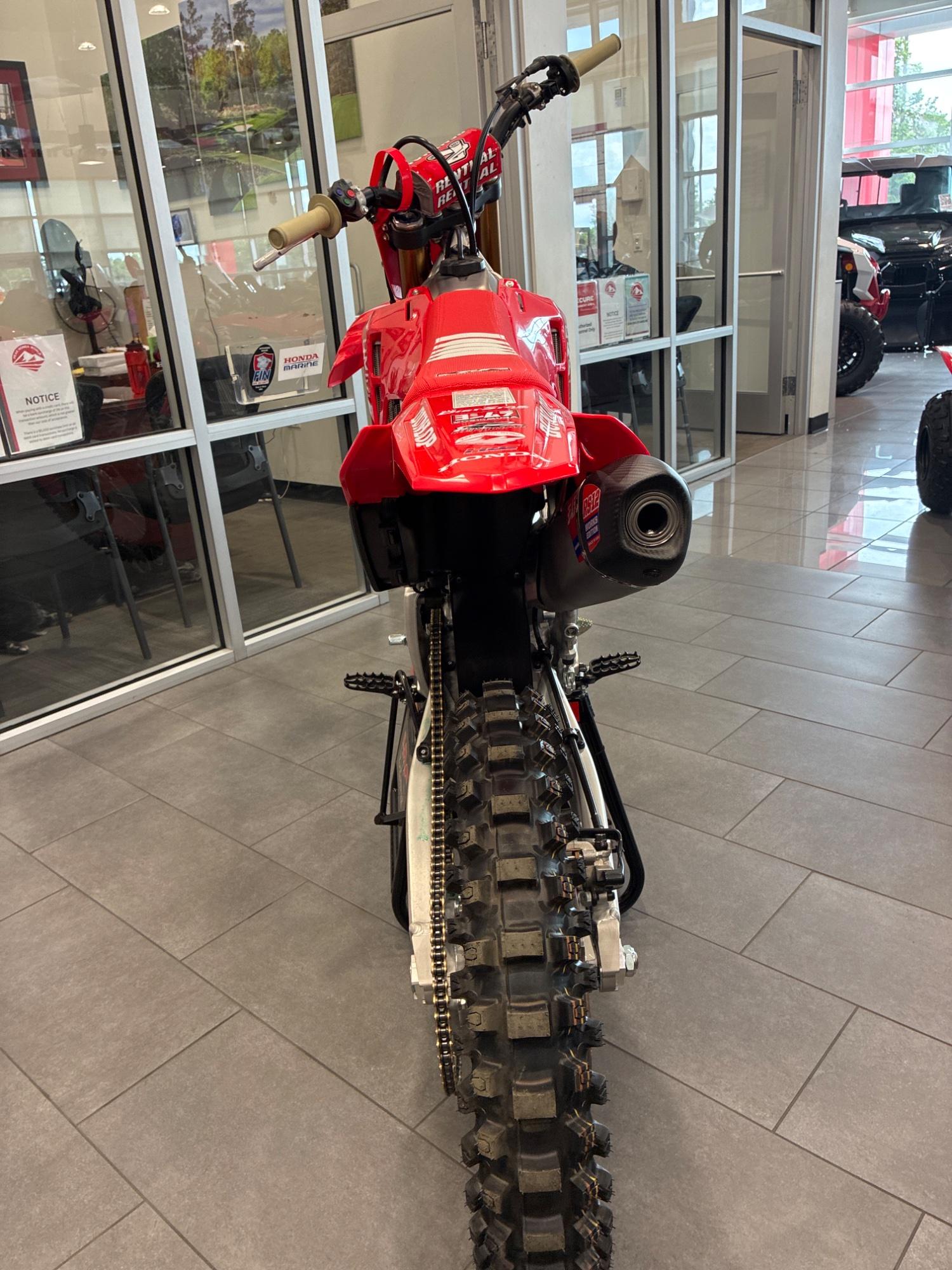 2026 Honda 2026 Honda CRF450RWET - thumbnail 3