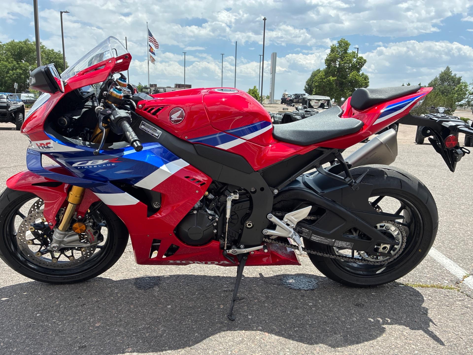 2026 Honda 2026 Honda CBR1000RR-R Fireblade SP - thumbnail 5