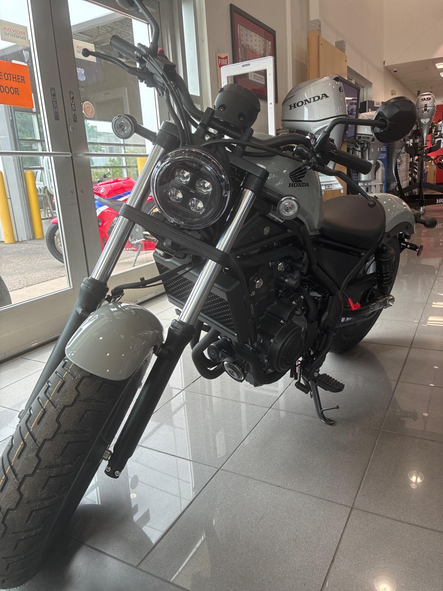 2026 Honda 2026 Honda Rebel 500 - thumbnail 2