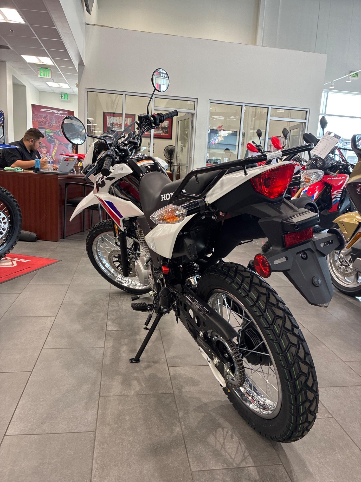 2026 Honda 2026 Honda XR150L - thumbnail 6