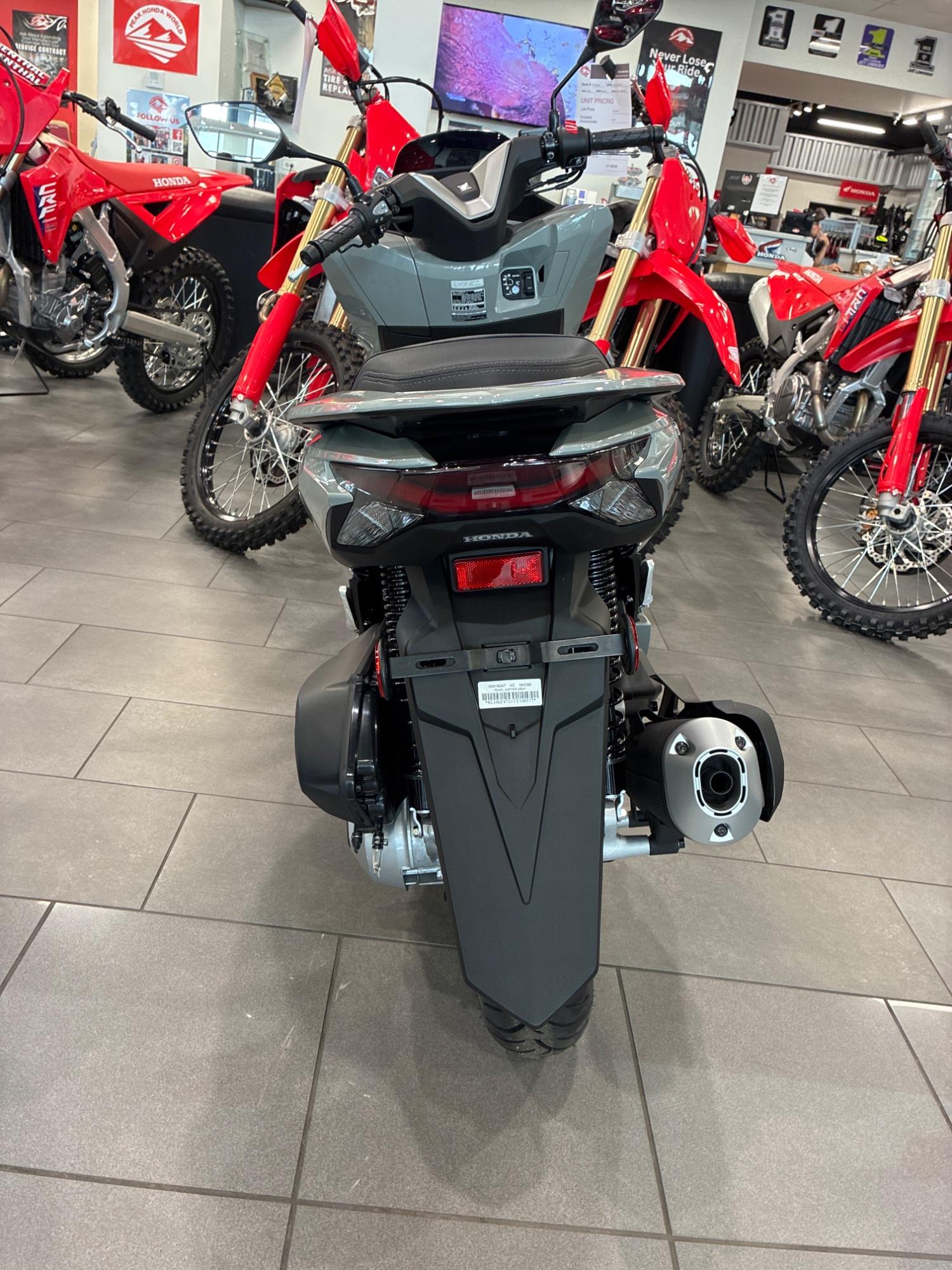 2026 Honda 2026 Honda PCX160AT - thumbnail 7