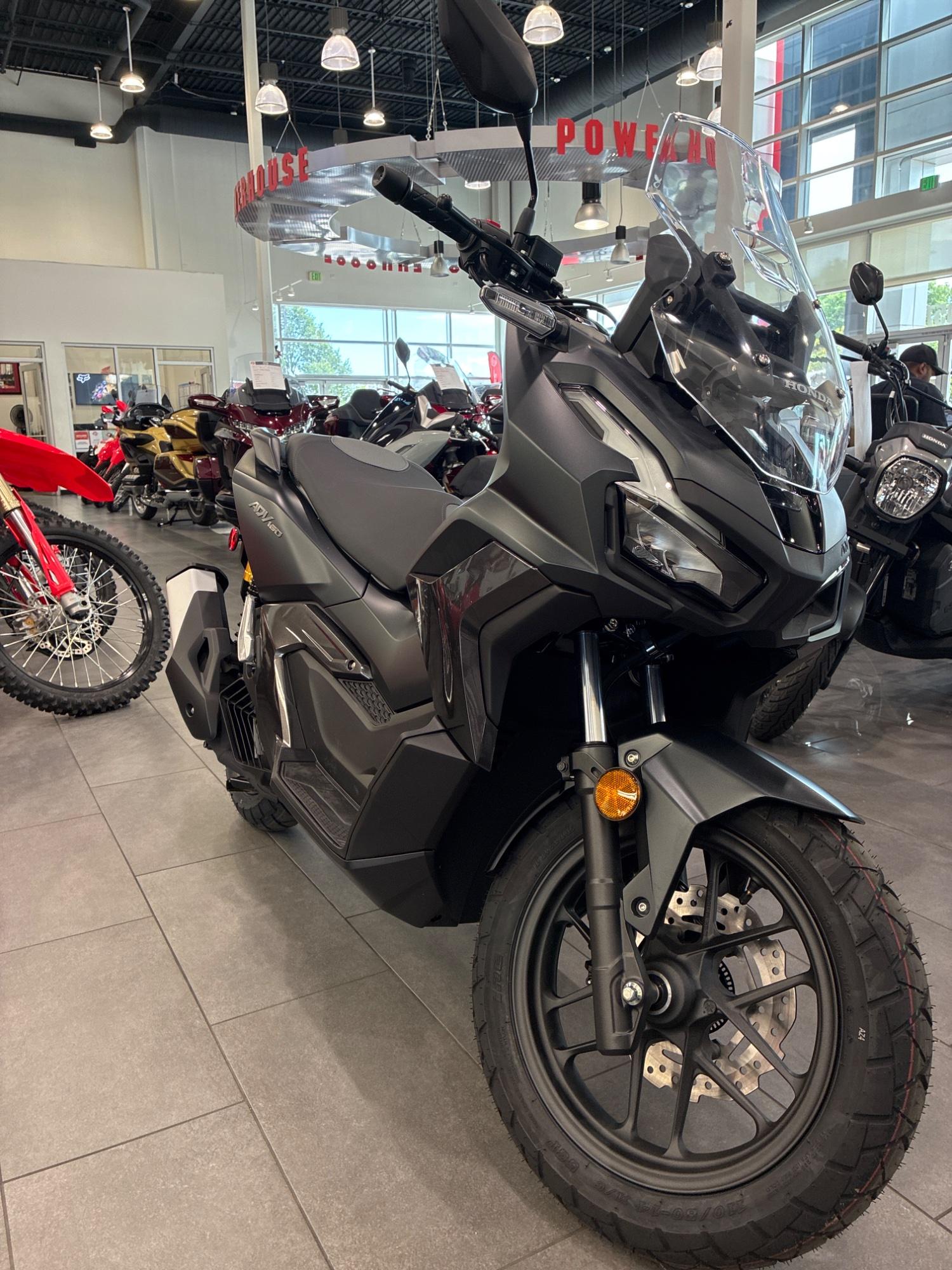 2027 Honda 2027 Honda ADV160 - thumbnail 2