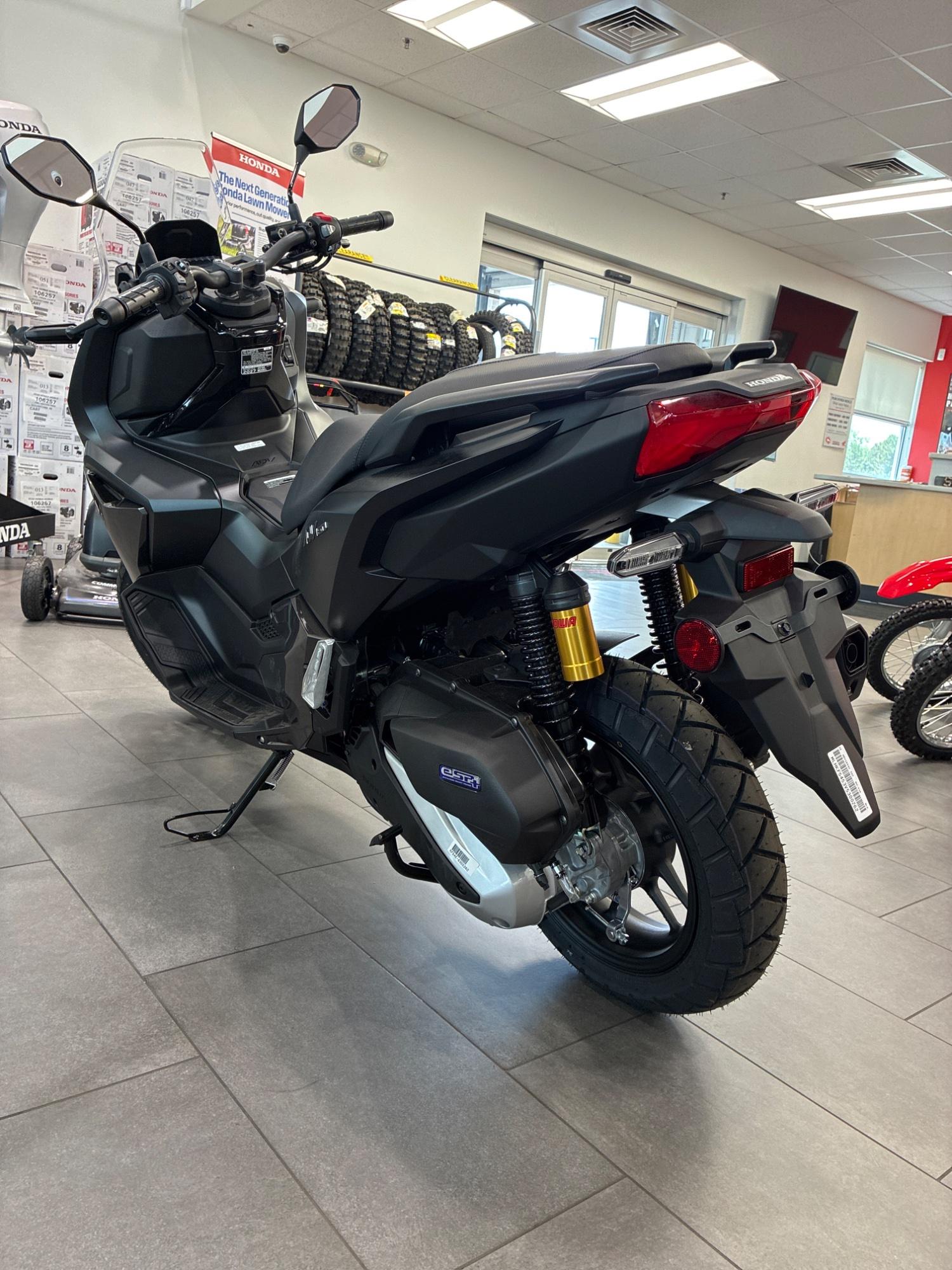 2027 Honda 2027 Honda ADV160 - thumbnail 6