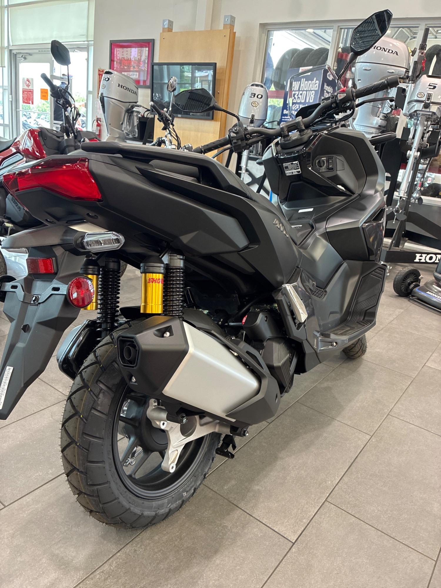 2027 Honda 2027 Honda ADV160 - thumbnail 8