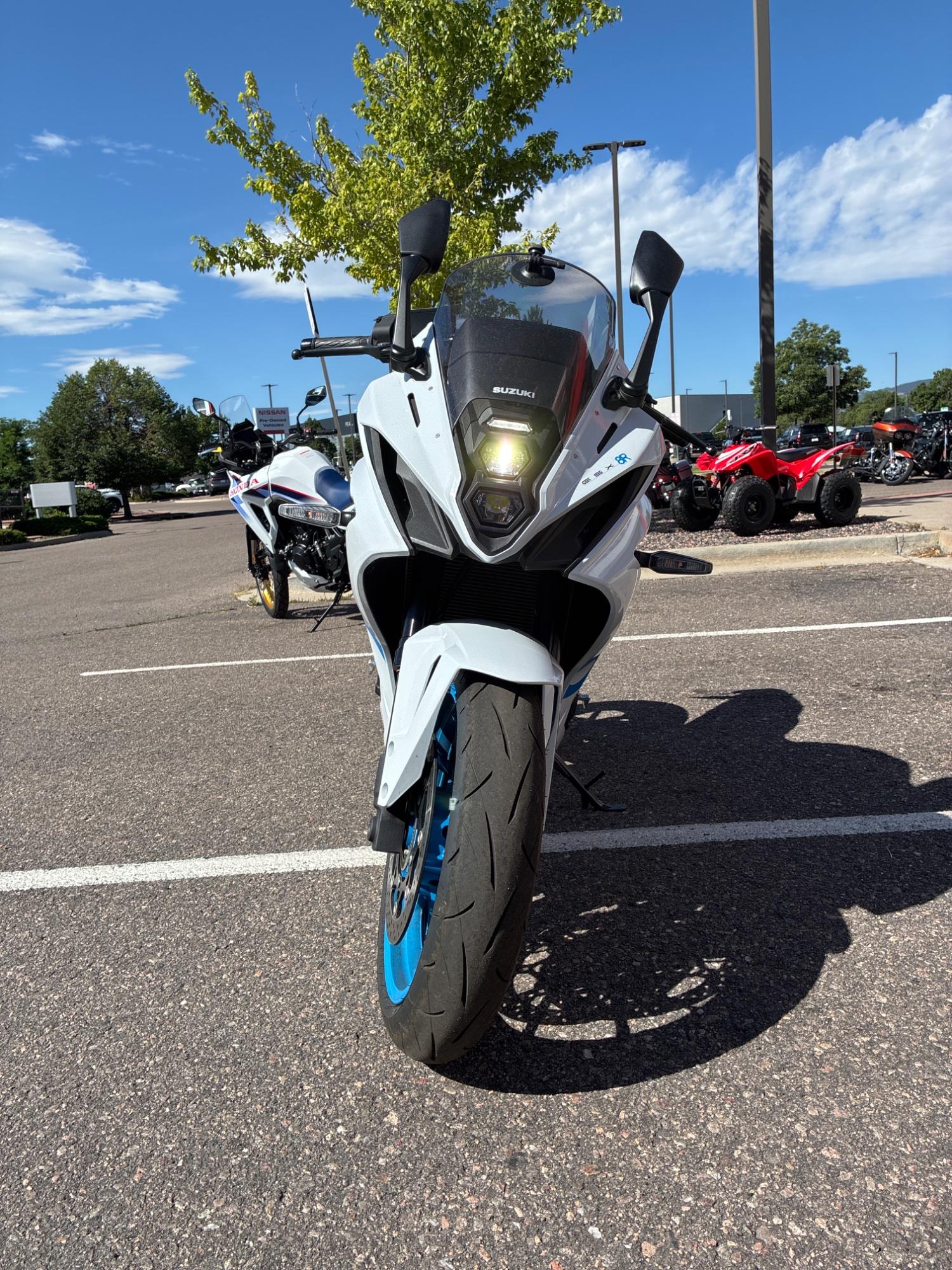 2026 Suzuki 2026 Suzuki GSX-8R - thumbnail 3