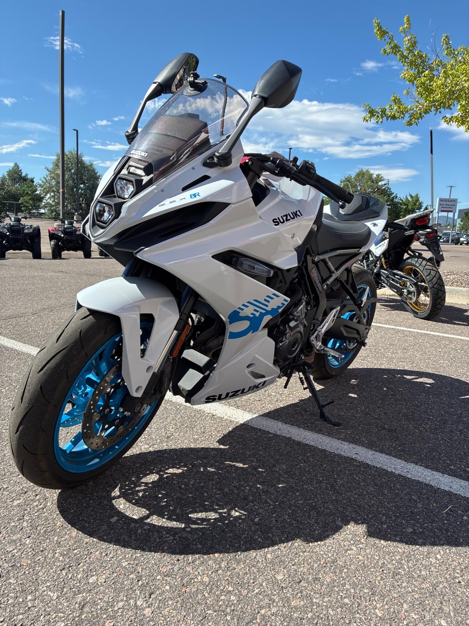 2026 Suzuki 2026 Suzuki GSX-8R - thumbnail 4