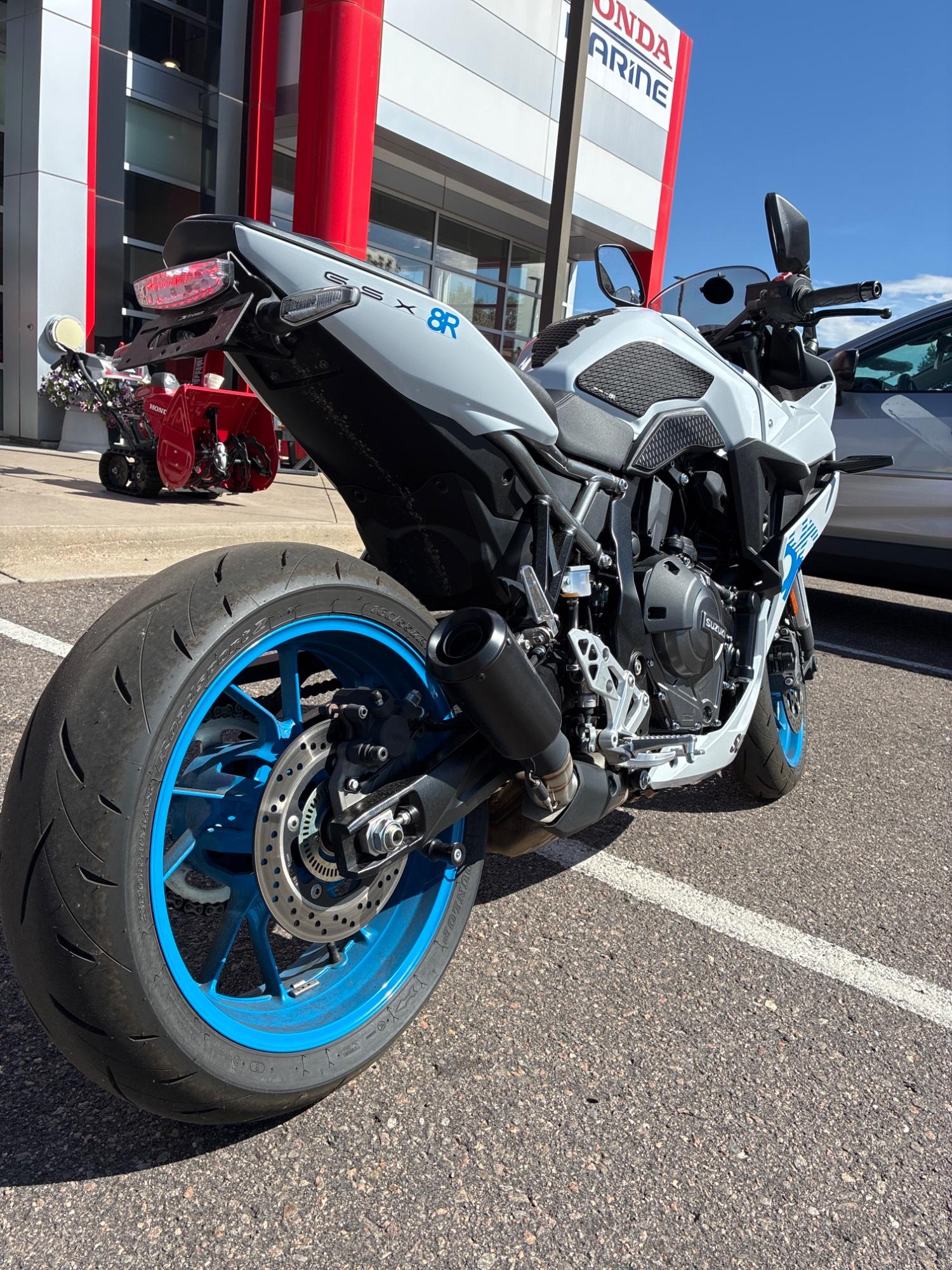 2026 Suzuki 2026 Suzuki GSX-8R - thumbnail 8