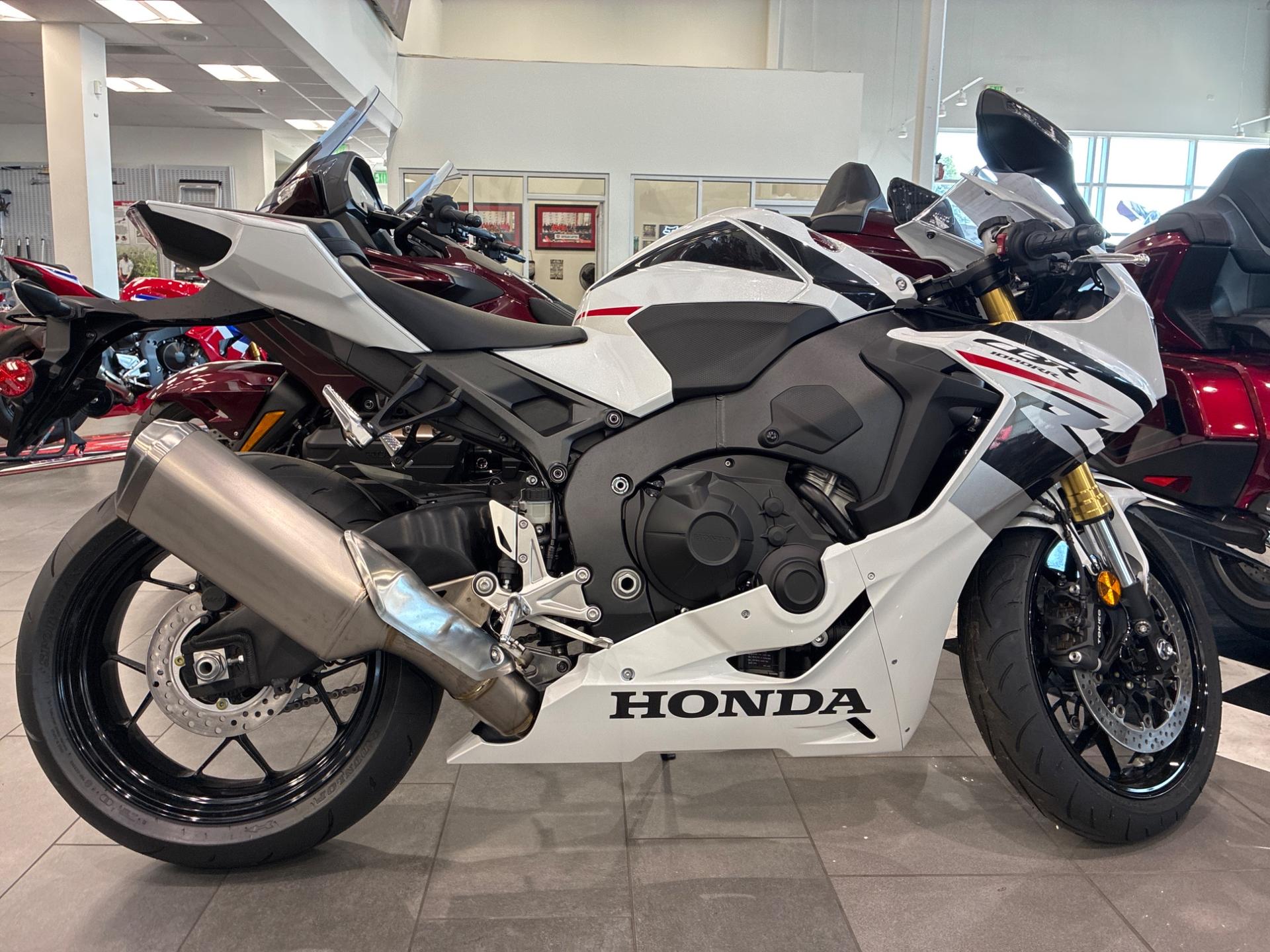 2026 Honda 2026 Honda CBR1000RR - thumbnail 5