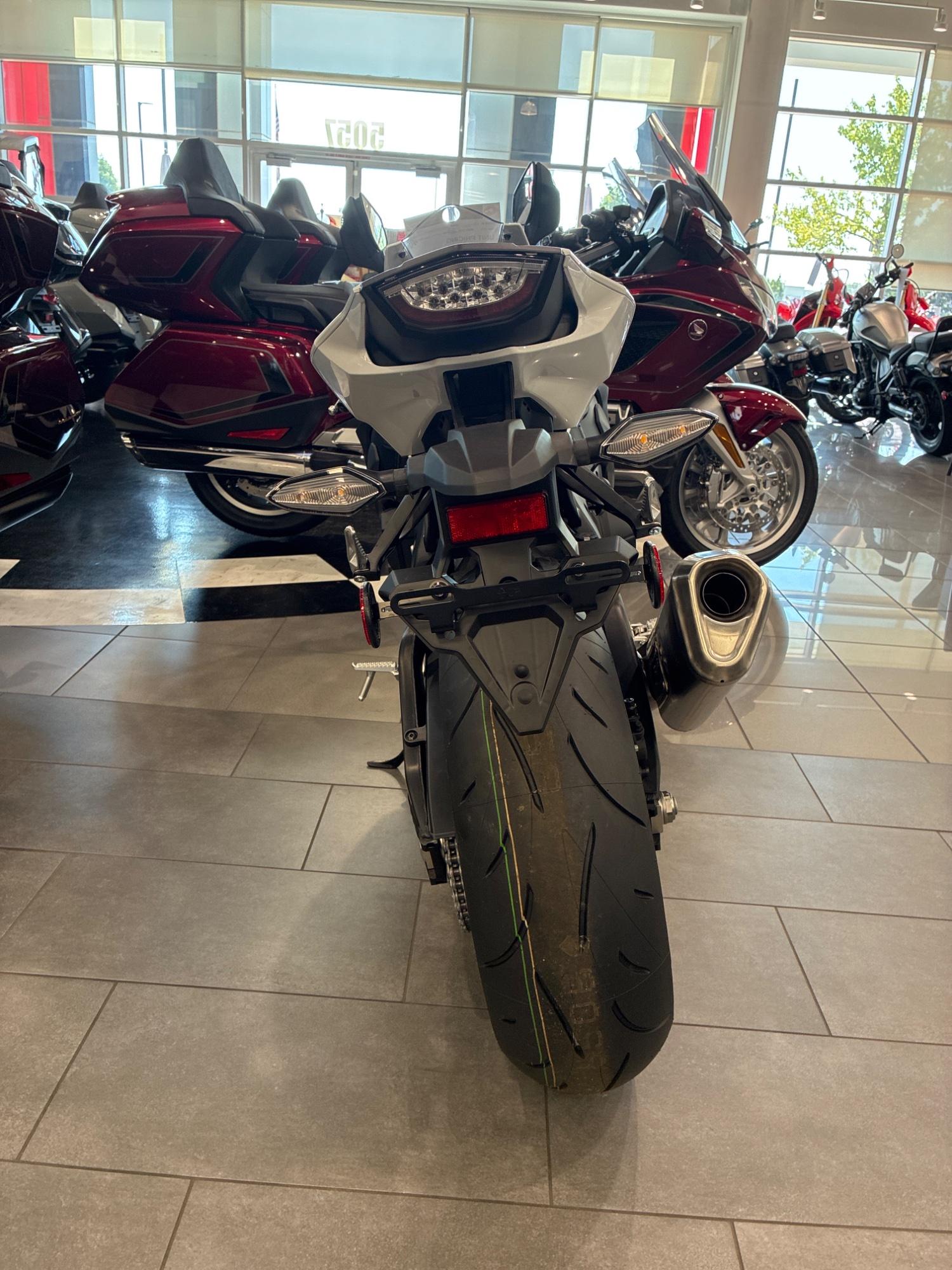 2026 Honda 2026 Honda CBR1000RR - thumbnail 7