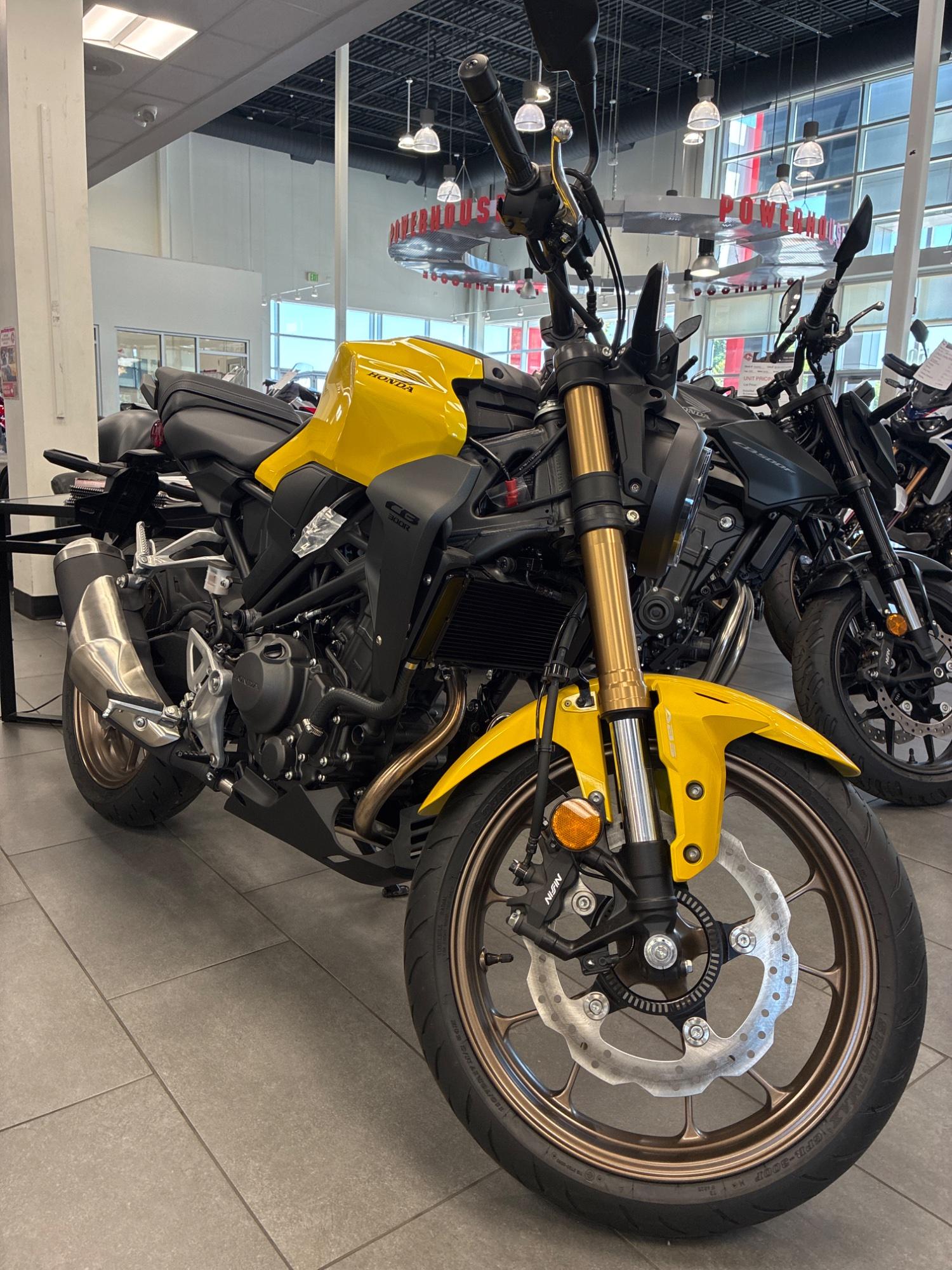 2026 Honda 2026 Honda CB300R - thumbnail 2