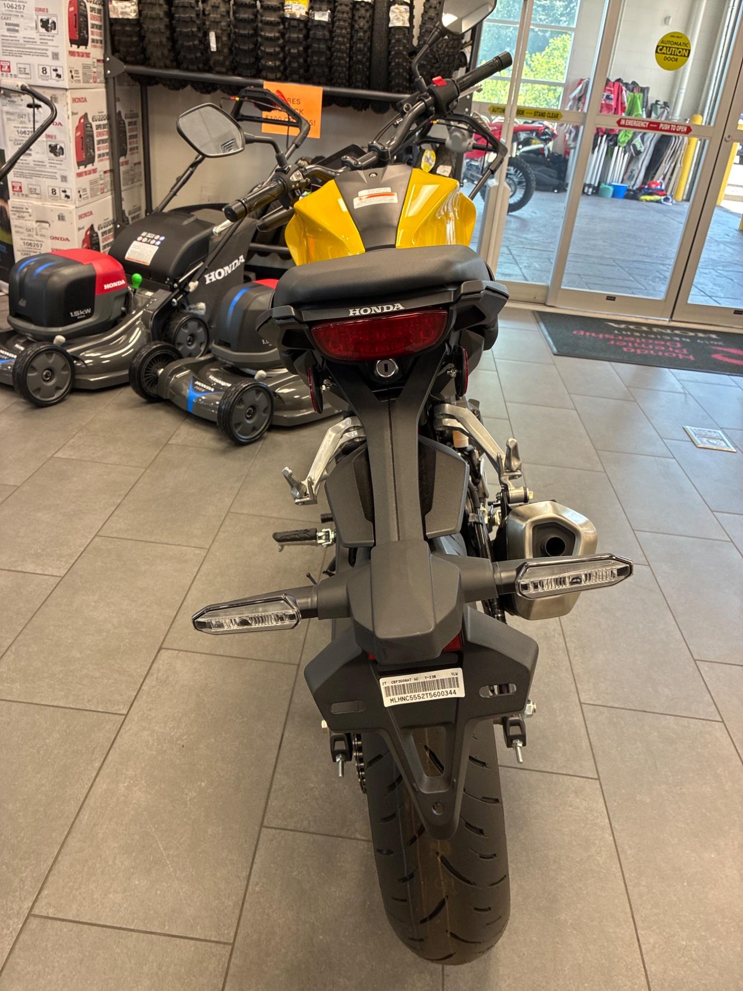 2026 Honda 2026 Honda CB300R - thumbnail 7