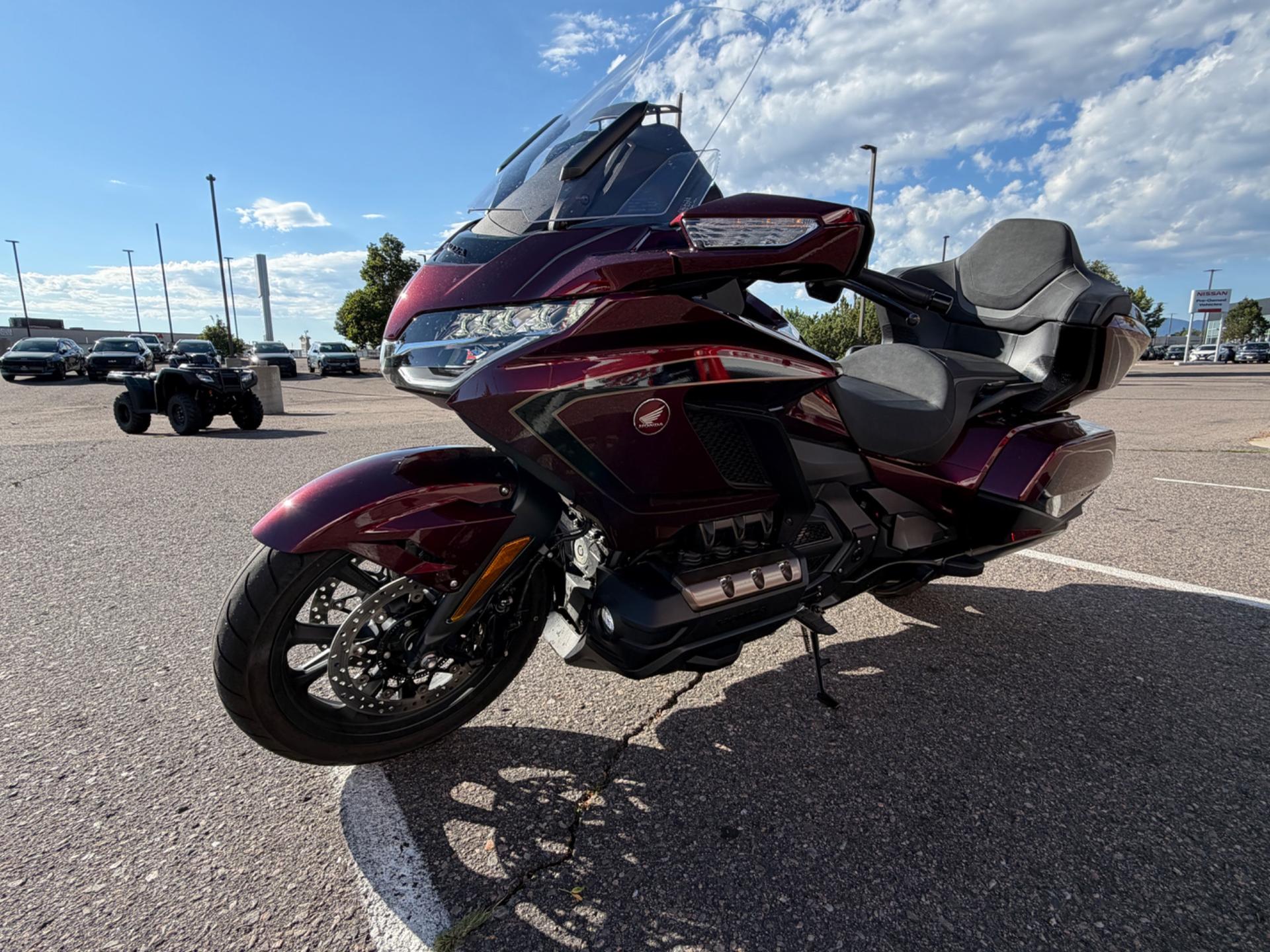2025 Honda 2025 Honda Gold Wing Tour - thumbnail 6