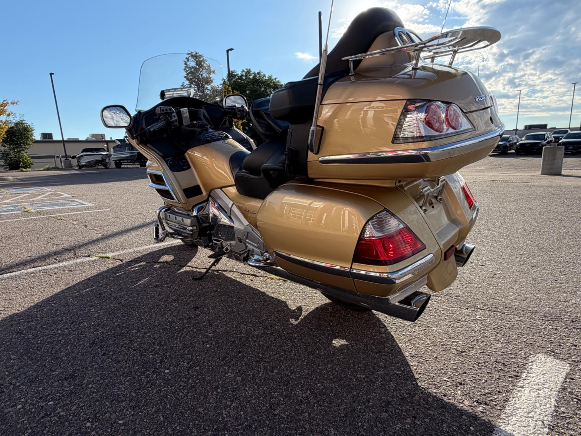 2006 Honda 2006 Honda Gold Wing - thumbnail 4