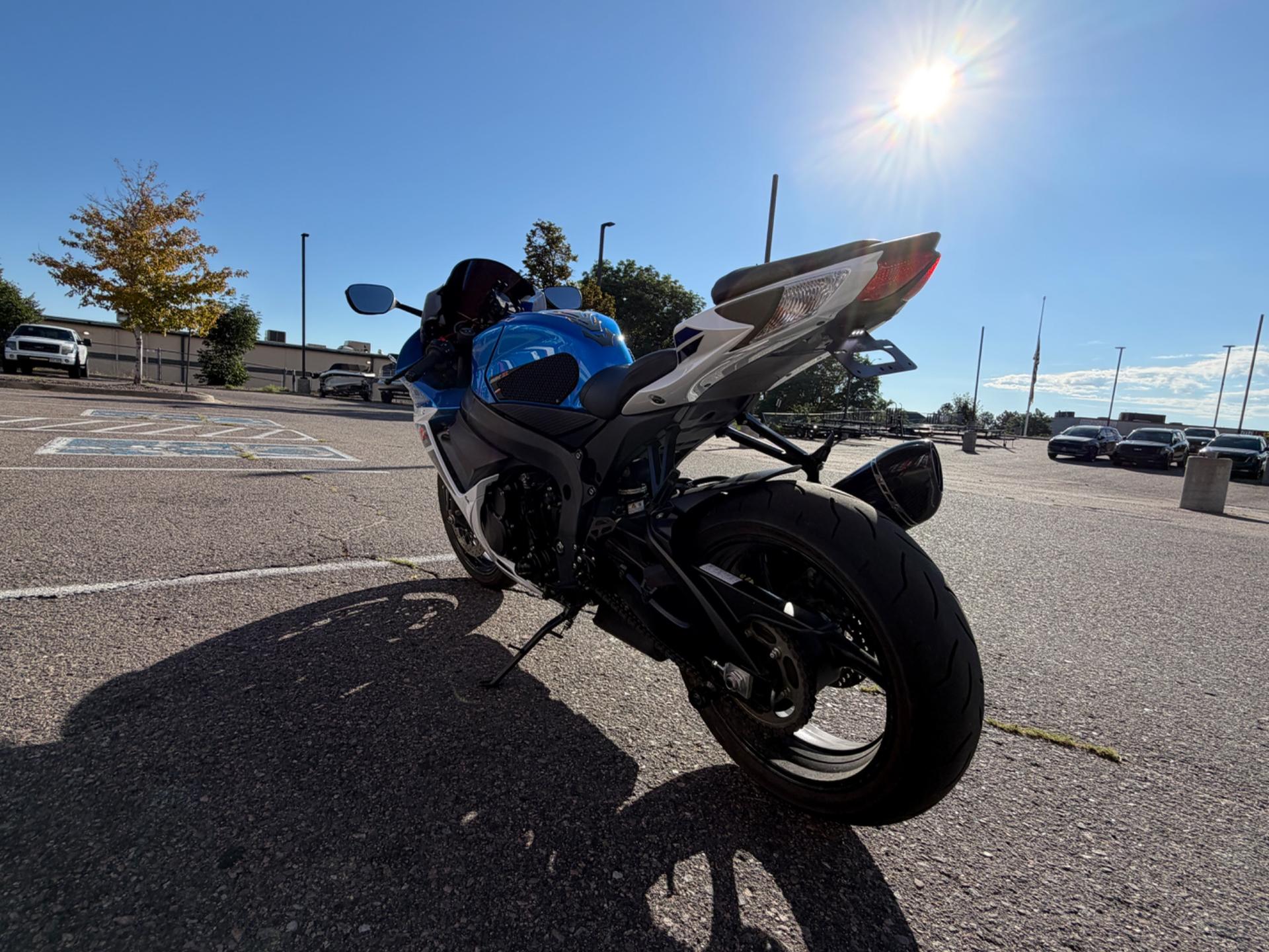2025 Suzuki 2025 Suzuki GSX-R600 - thumbnail 4