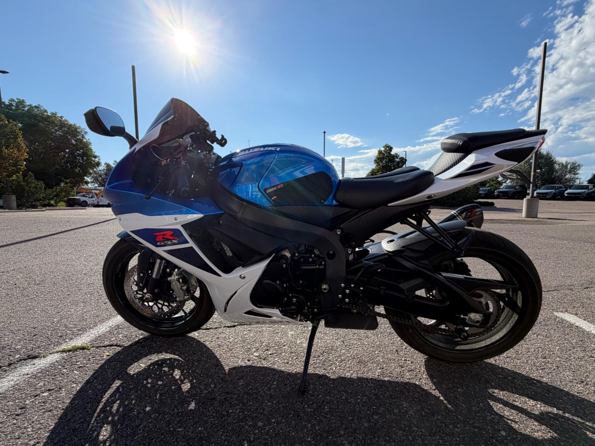 2025 Suzuki 2025 Suzuki GSX-R600 - thumbnail 5