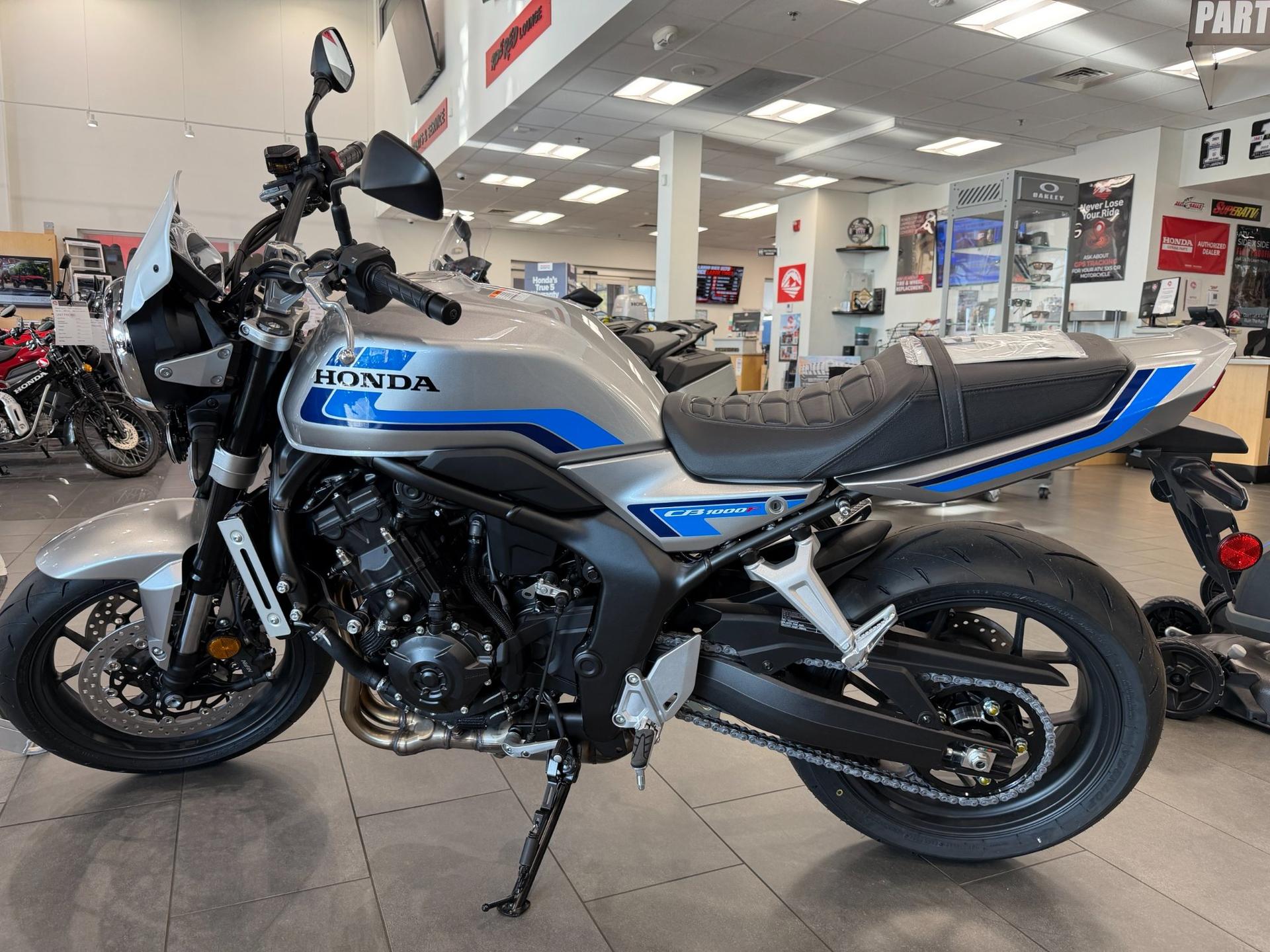 2026 Honda 2026 Honda CB1000F - thumbnail 3