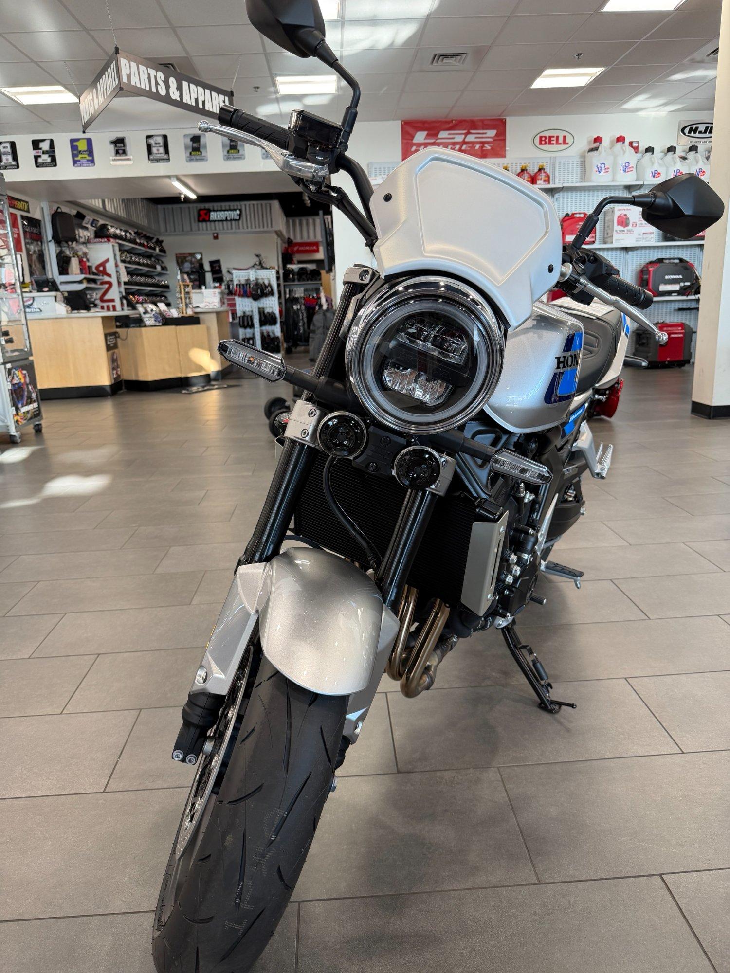 2026 Honda 2026 Honda CB1000F - thumbnail 4