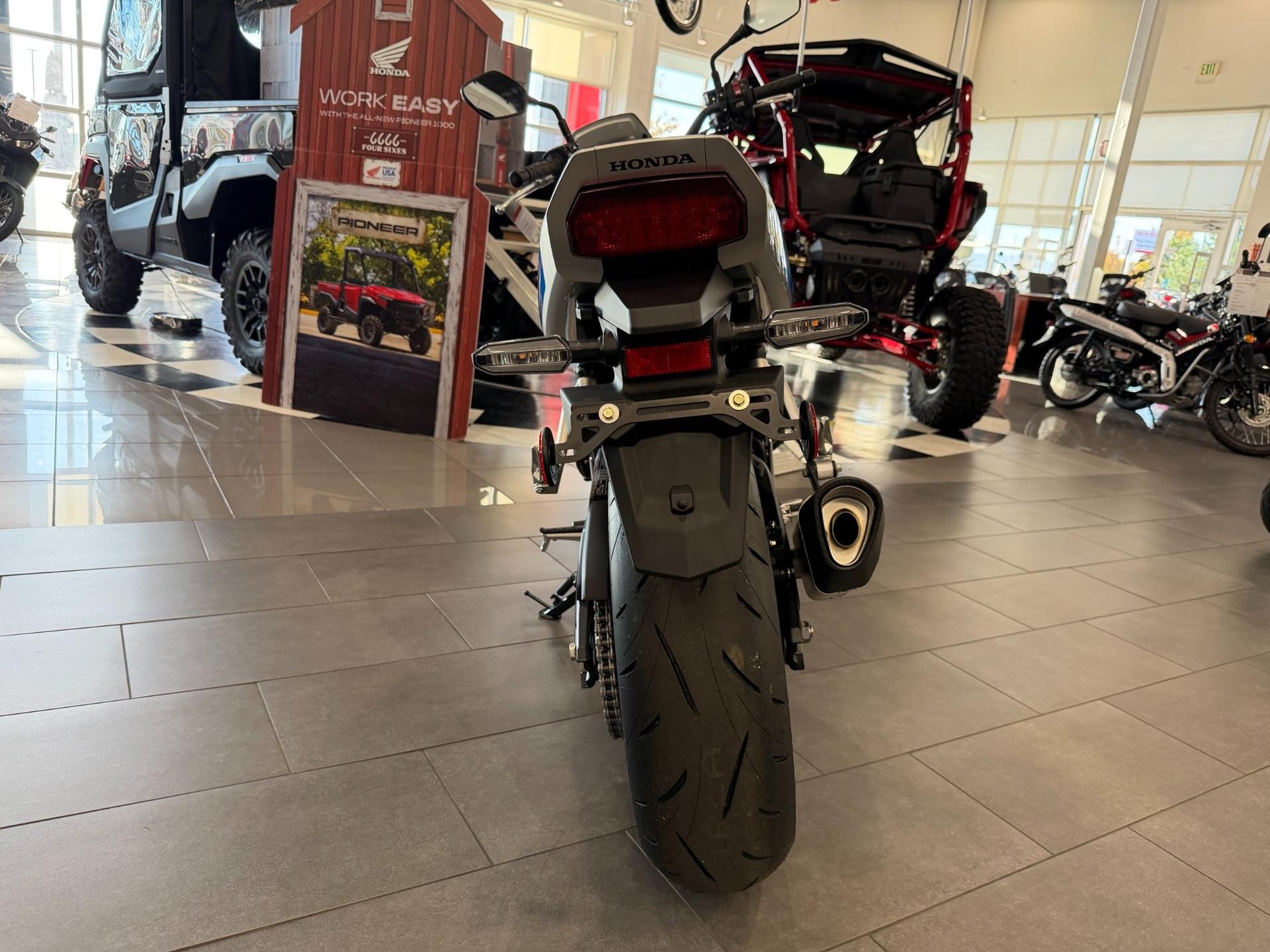 2026 Honda 2026 Honda CB1000F - thumbnail 7