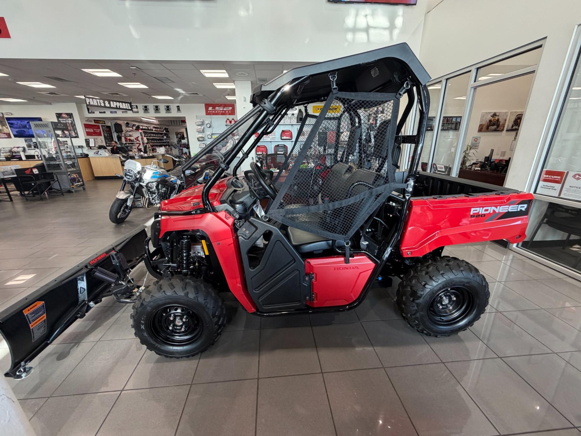 2026 Honda 2026 Honda Pioneer 520 - thumbnail 3
