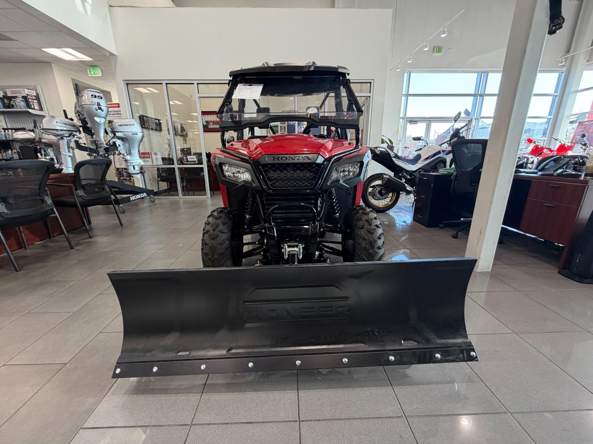 2026 Honda 2026 Honda Pioneer 520 - thumbnail 4