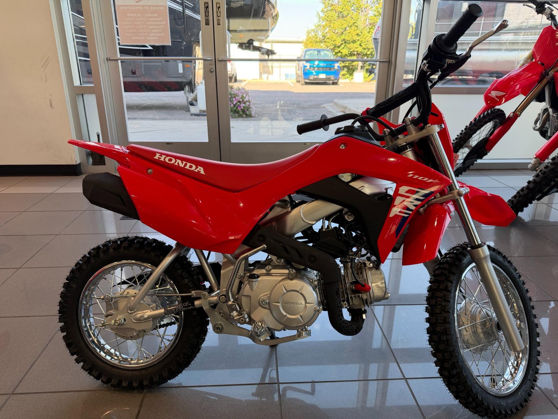 2027 Honda 2027 Honda CRF110F - thumbnail 2