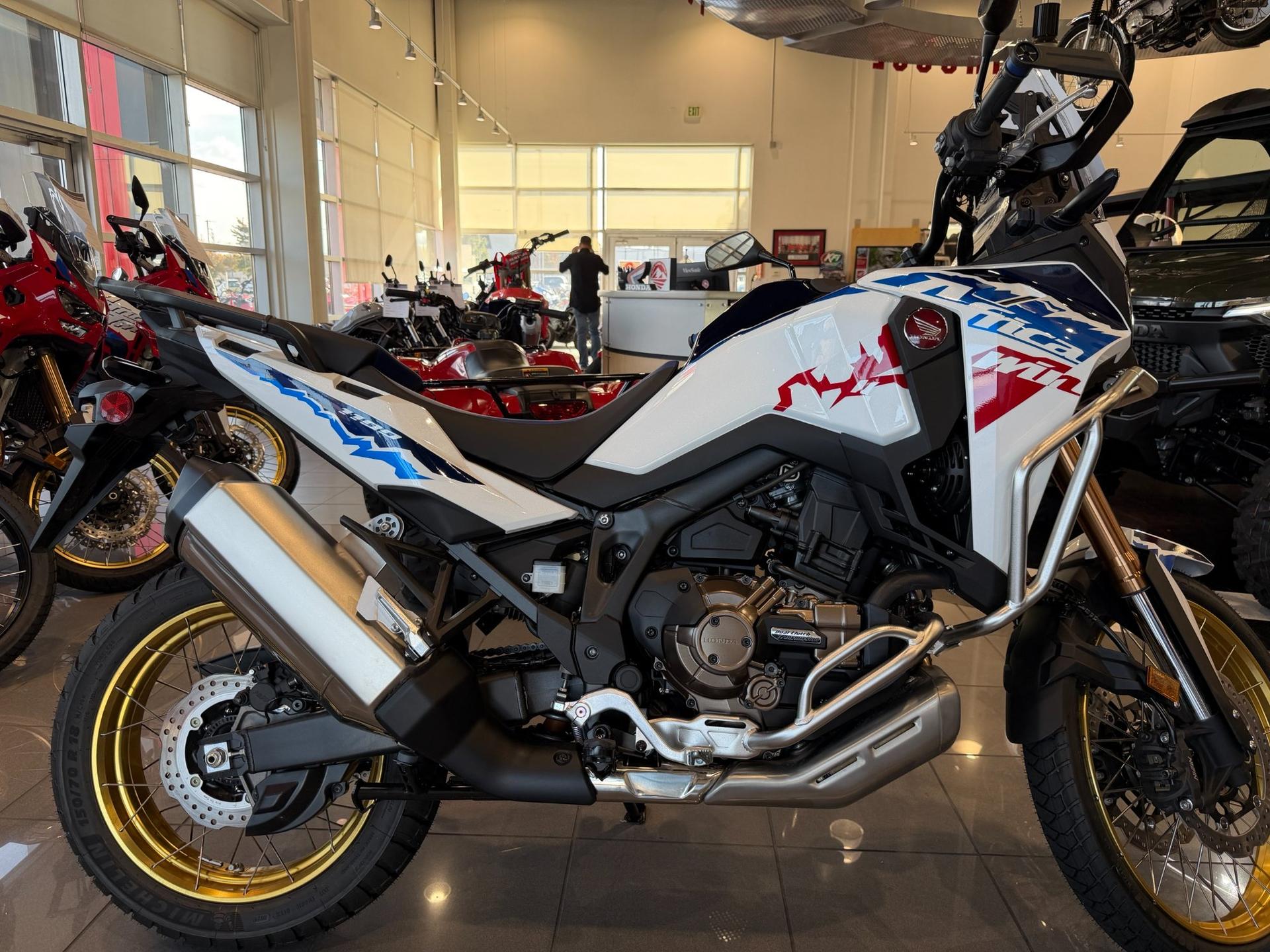 2026 Honda Africa Twin DCT CRF1100LDT