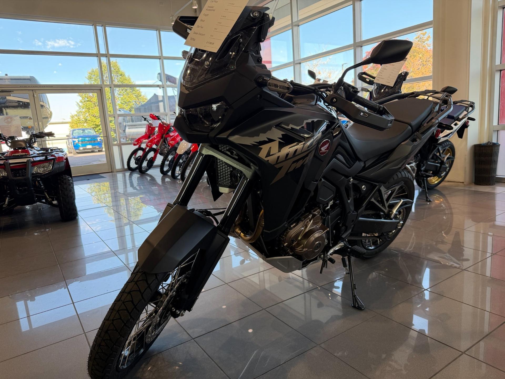 2026 Honda 2026 Honda Africa Twin - thumbnail 3