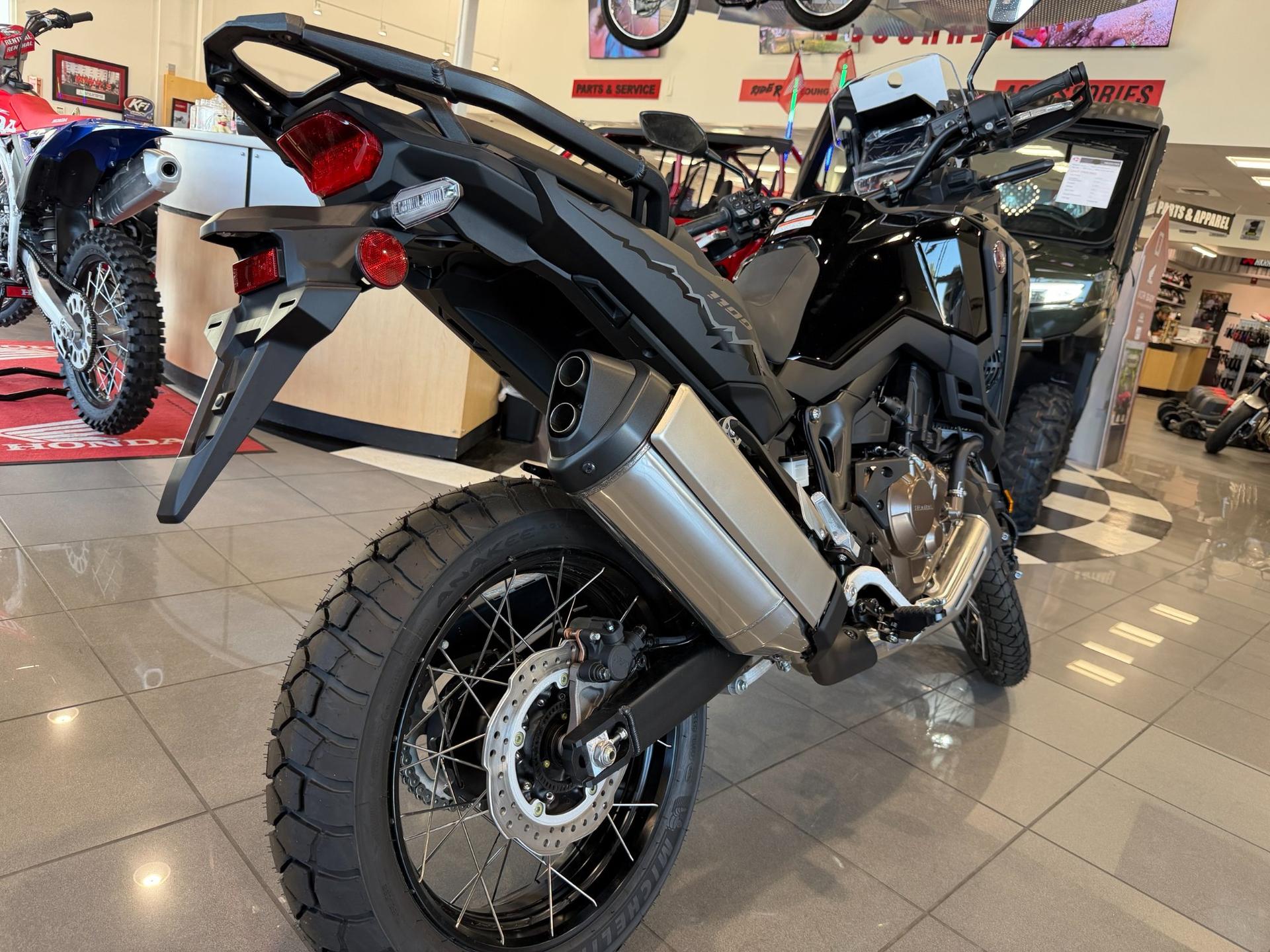 2026 Honda 2026 Honda Africa Twin - thumbnail 7