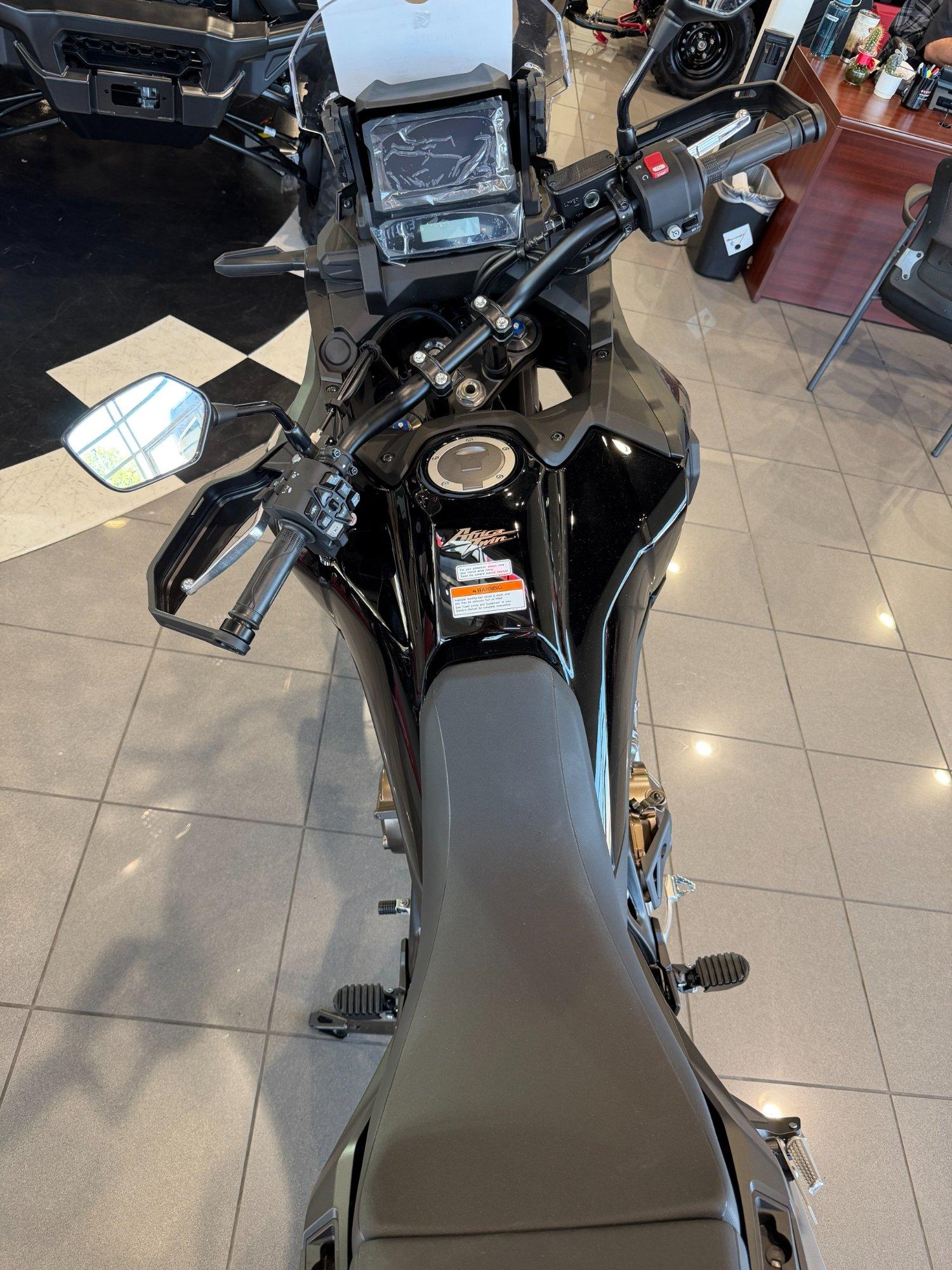 2026 Honda 2026 Honda Africa Twin - thumbnail 9