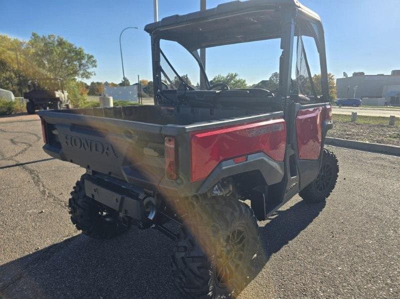 2026 Honda 2026 Honda Pioneer 1000 Deluxe - thumbnail 6