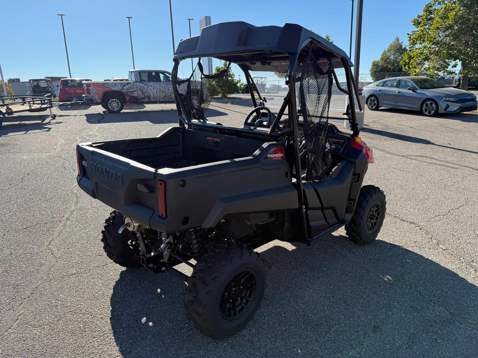 2026 Honda 2026 Honda Pioneer 700 Deluxe - thumbnail 20