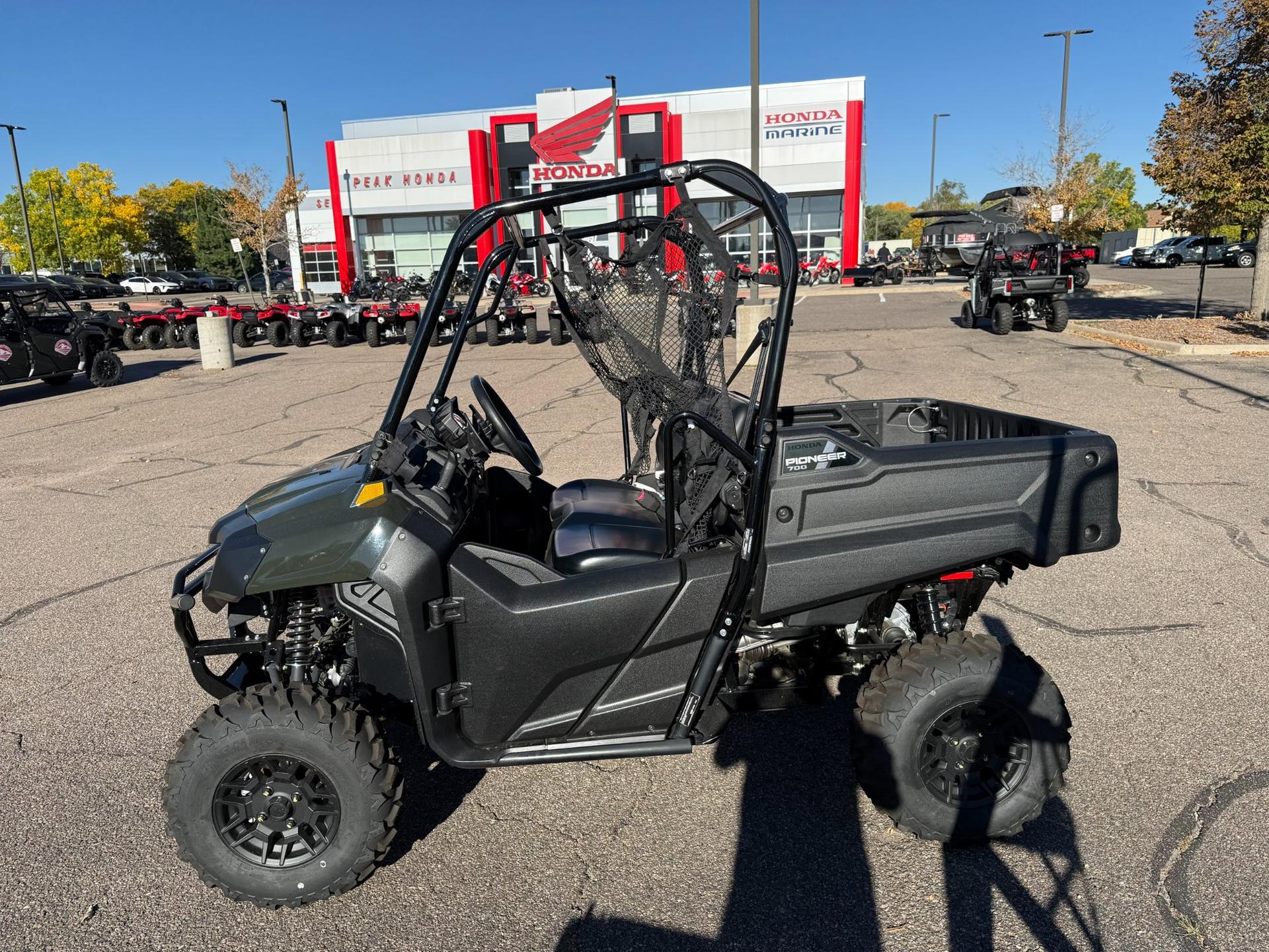 2026 Honda 2026 Honda Pioneer 700 Deluxe - thumbnail 12