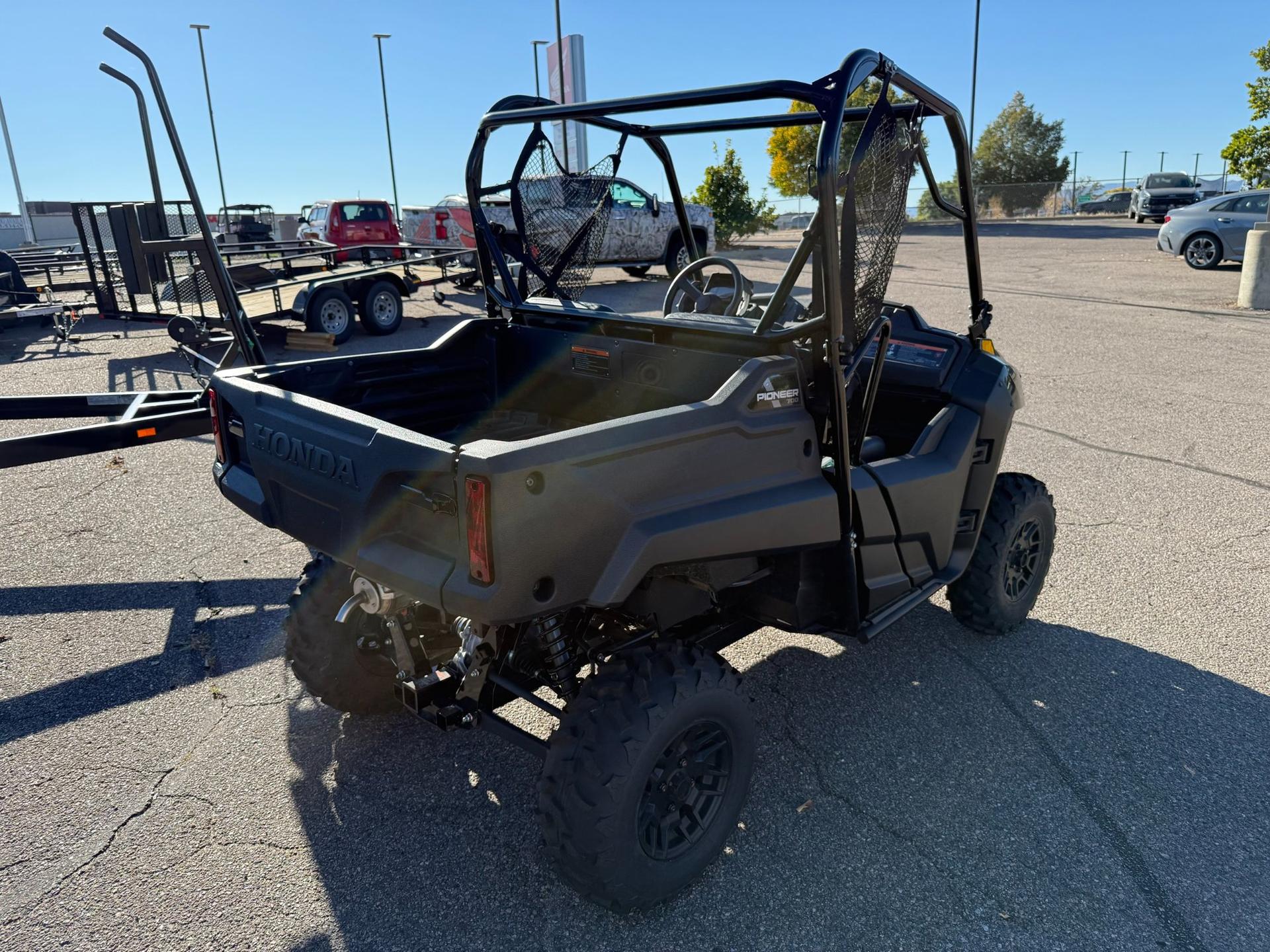 2026 Honda 2026 Honda Pioneer 700 Deluxe - thumbnail 15