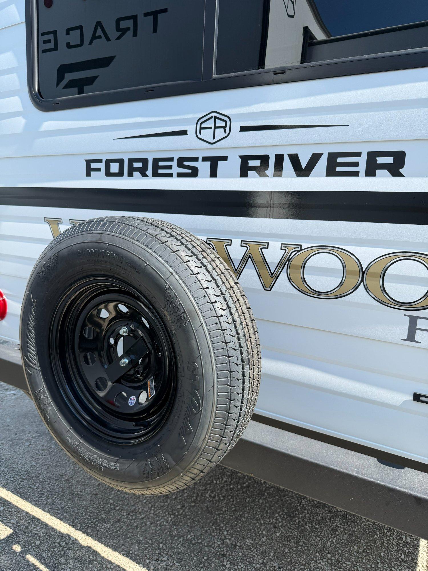 2027 Forest River 2027 Forest River WILDWOOD - thumbnail 54