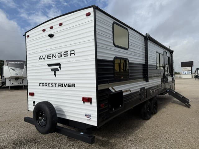 2027 Forest River 2027 Forest River Avenger - thumbnail 3
