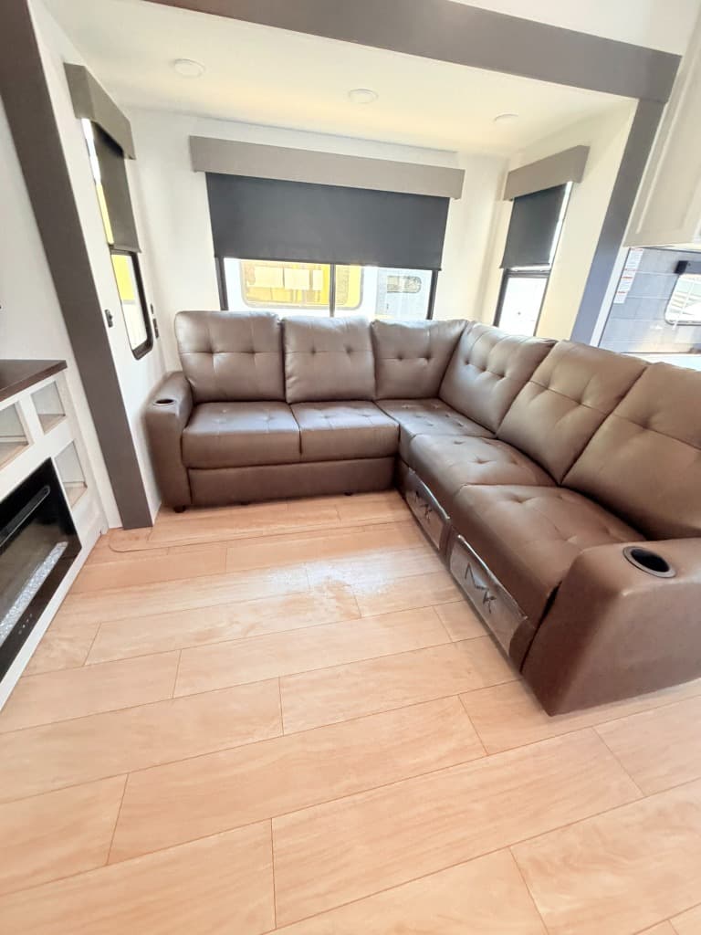 2027 Forest River 2027 Forest River Crusader - thumbnail 17