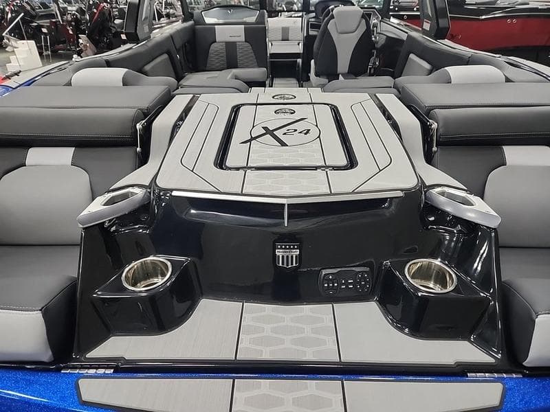 2024 MasterCraft 2024 MasterCraft X24 - thumbnail 7