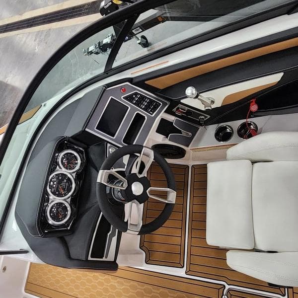 2024 MasterCraft 2024 MasterCraft XT22 - thumbnail 16
