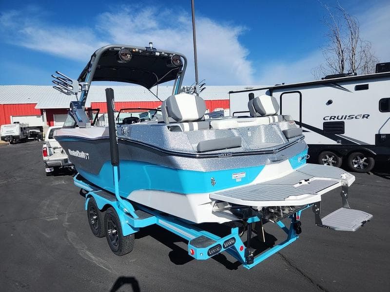 2024 MasterCraft 2024 MasterCraft XT25 - thumbnail 4