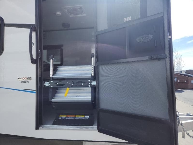 2023 Encore RV 2023 Encore RV Rogue - thumbnail 6