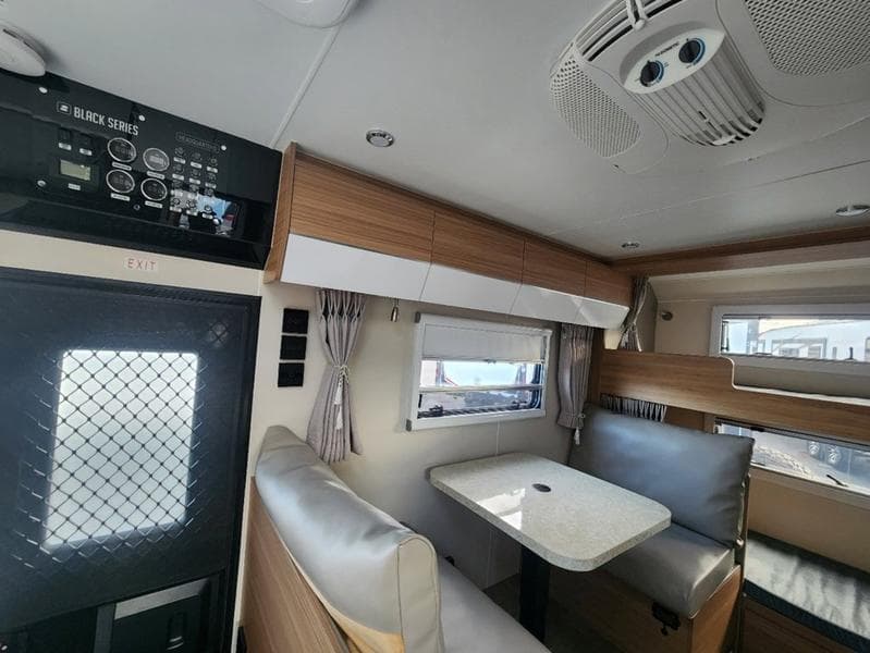 2022 Black Series 2022 Black Series HQ17 - thumbnail 13