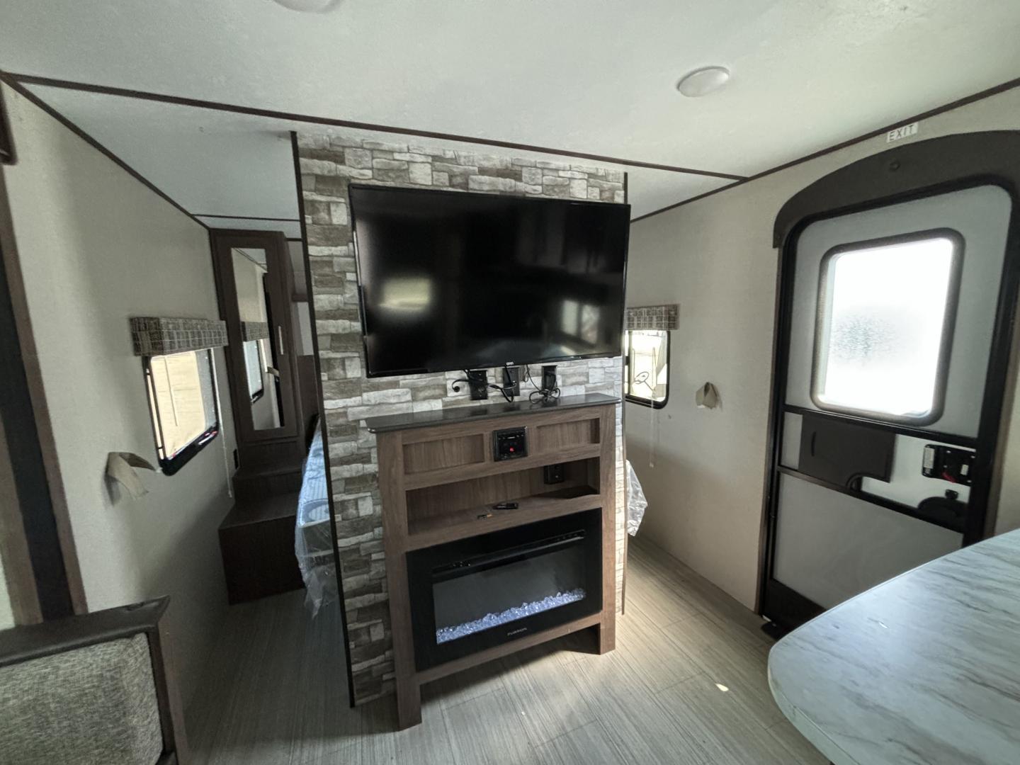 2020 Keystone RV 2020 Keystone RV Hideout - thumbnail 8