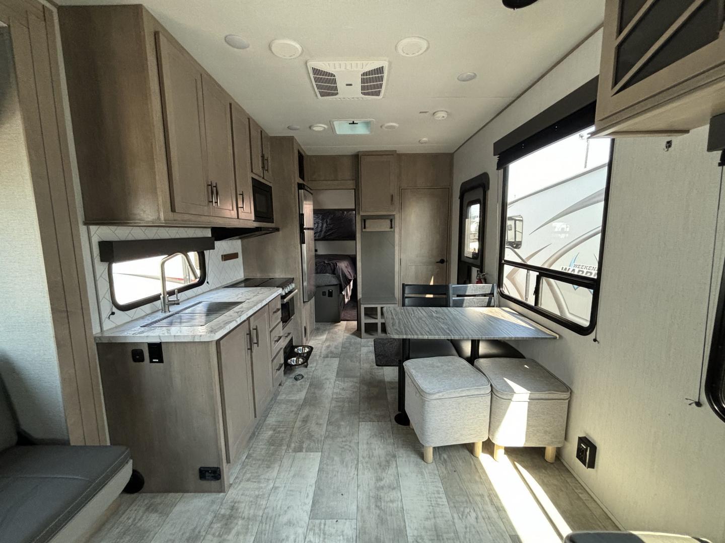 2024 Grand Design 2024 Grand Design Momentum - thumbnail 16