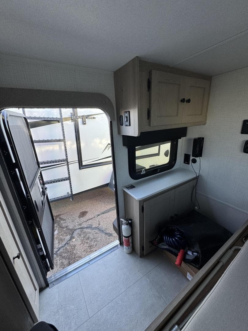 2025 Forest River RV 2025 Forest River RV Rockwood Geo Pro - thumbnail 6